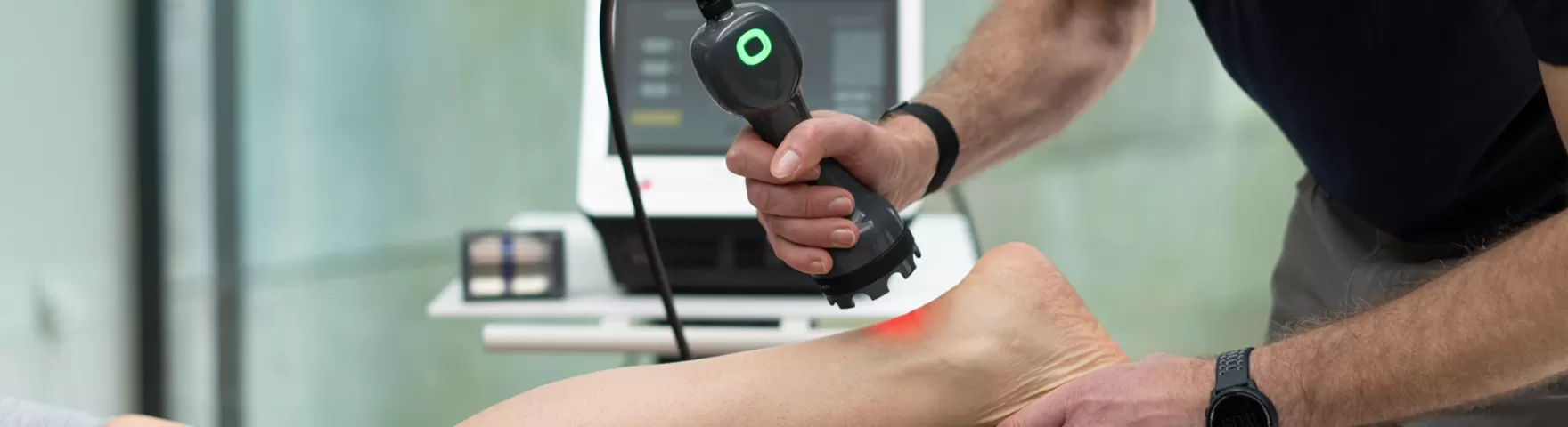 Kviečiame į nemokamą Chattanooga nuotolinį seminarą tema - Multimodalinis požiūris į ūminį raumenų skausmo gydymą: neinvazinė lazerio ir smūginės bangos terapija 2026 m. gegužės 21 d.