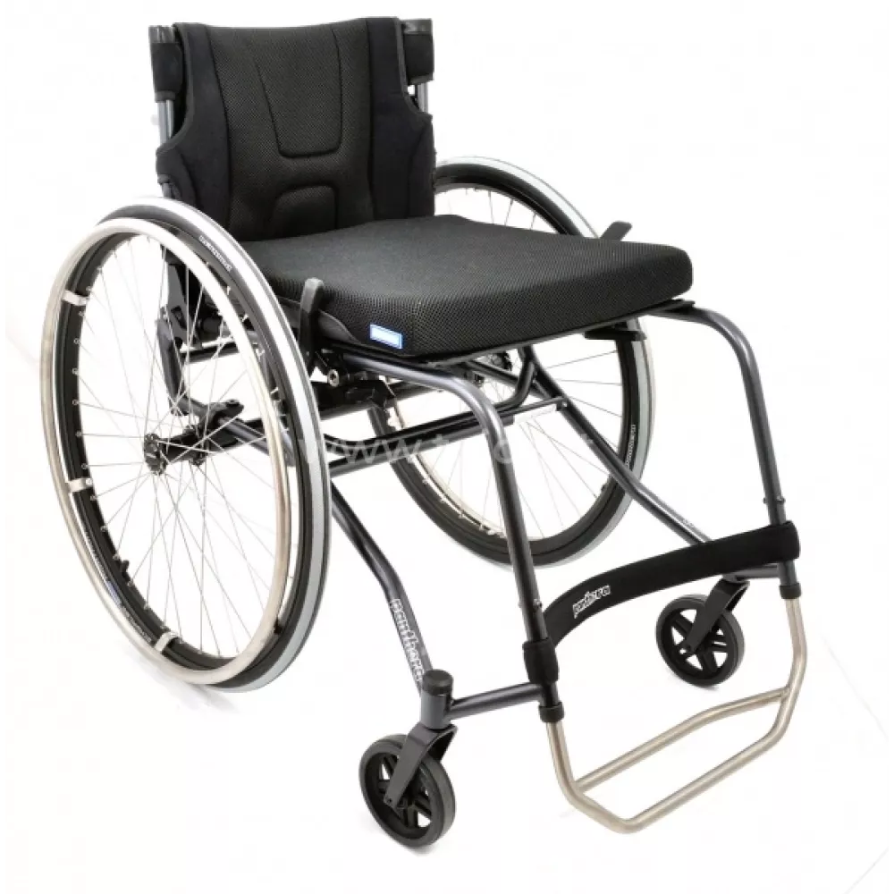 PANTHERA aktyvaus tipo neįgaliojo vežimėlis Panthera S3 large