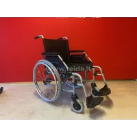 Universalaus tipo neįgaliojo vežimėlis, plieninis rėmas