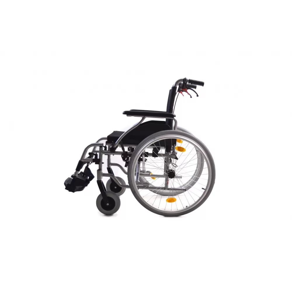 Neįgaliojo vežimėlis universalus, ne daugiau kaip 14 kg svorio, 38 cm
