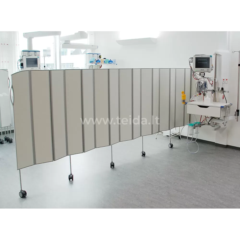Suglaudžiama 9 sekcijų širma, aukštis 1,85 m, žalia